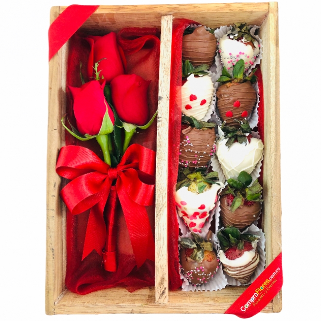 Rosas y Fresas wood  